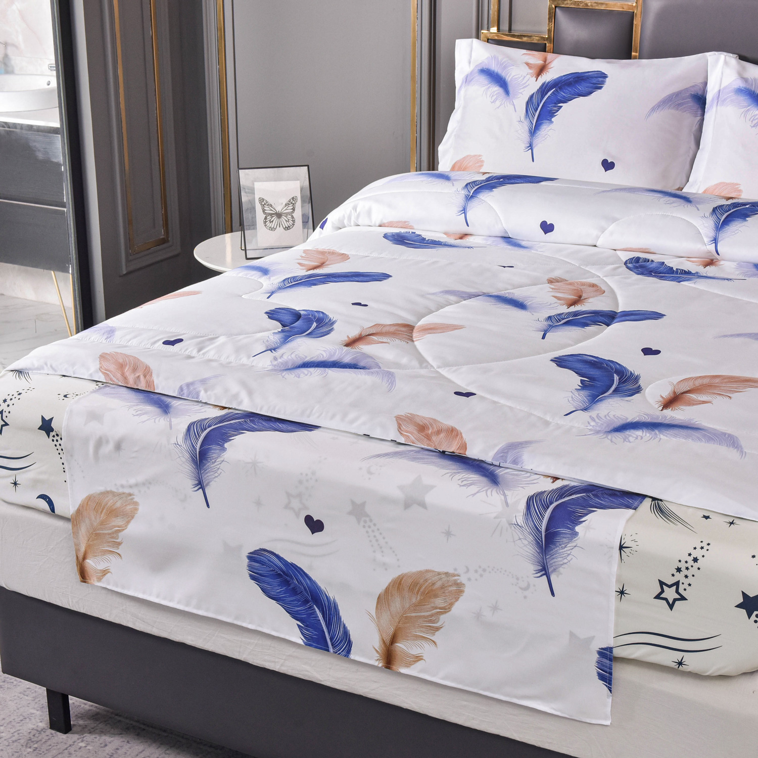 Dekbed All in one Aveline wit blauw bruin veertjes en hartjes