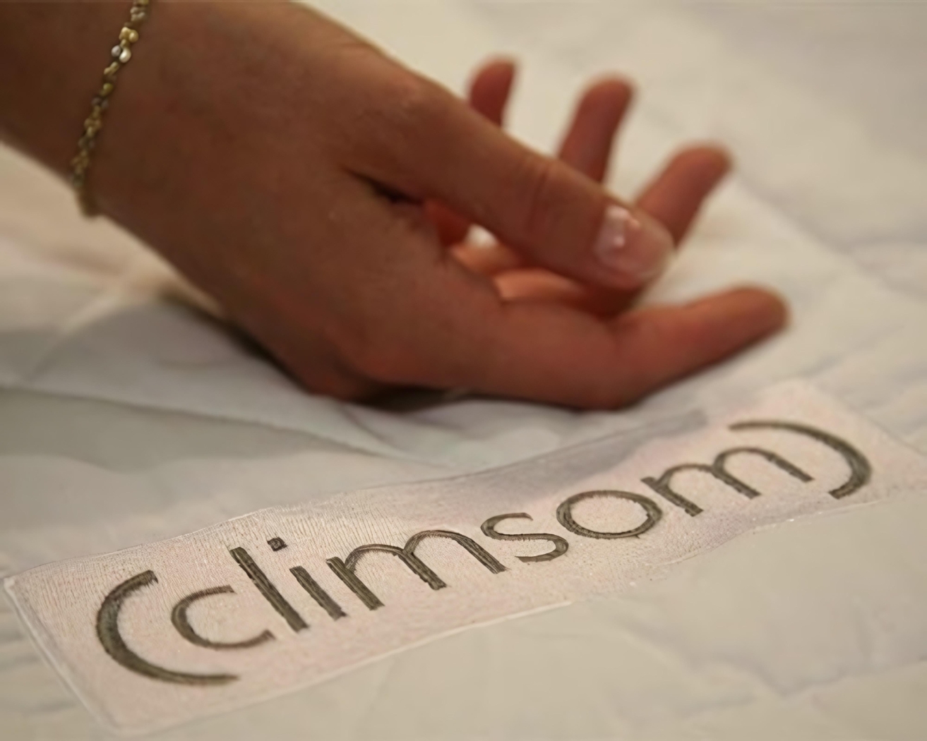 Close-up van de Climson gekoelde matrastopper met Climson logo