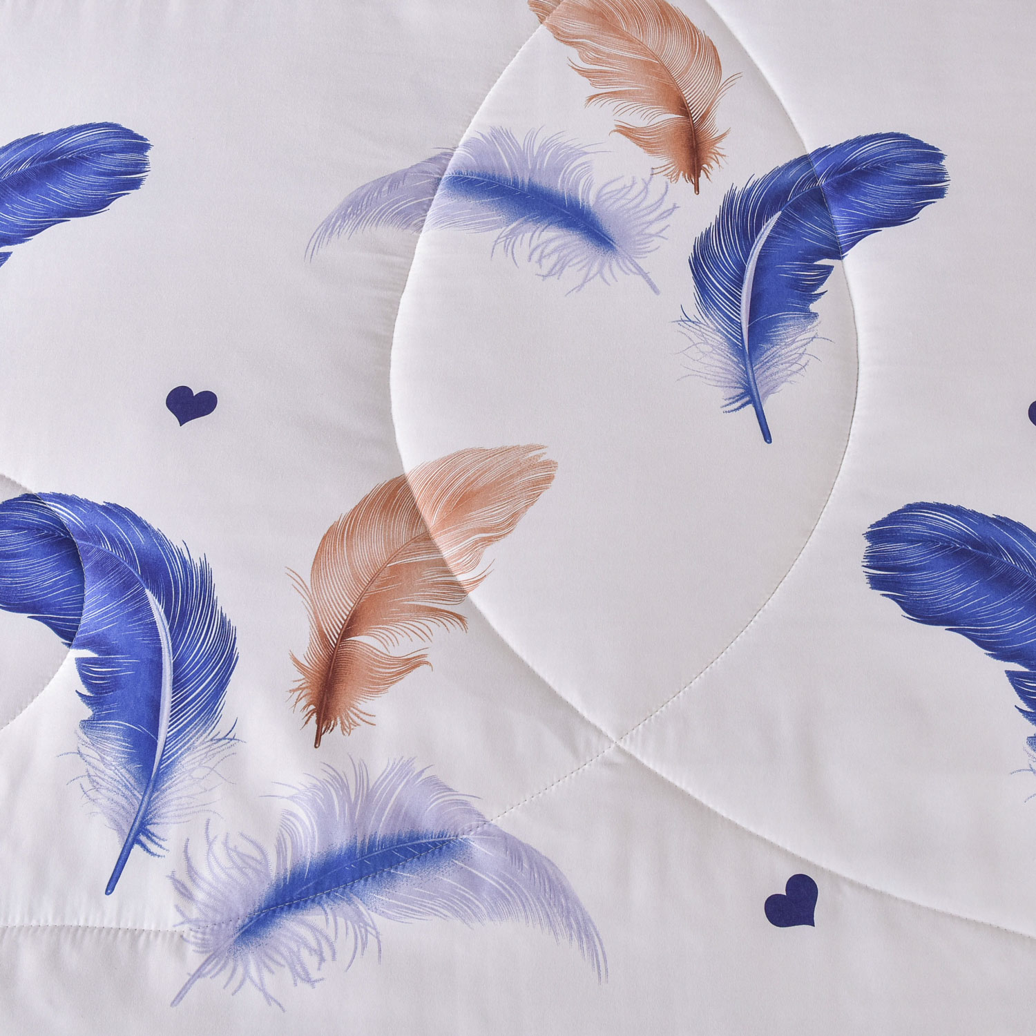 All in one dekbed - Aveline - wit blauw bruin veertjes en hartjes